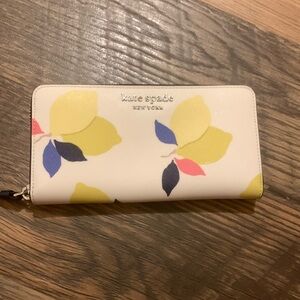 Kate Spade wallet